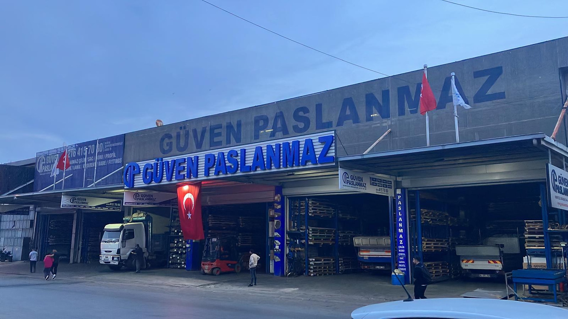 Güven Paslanmaz tesis girişi